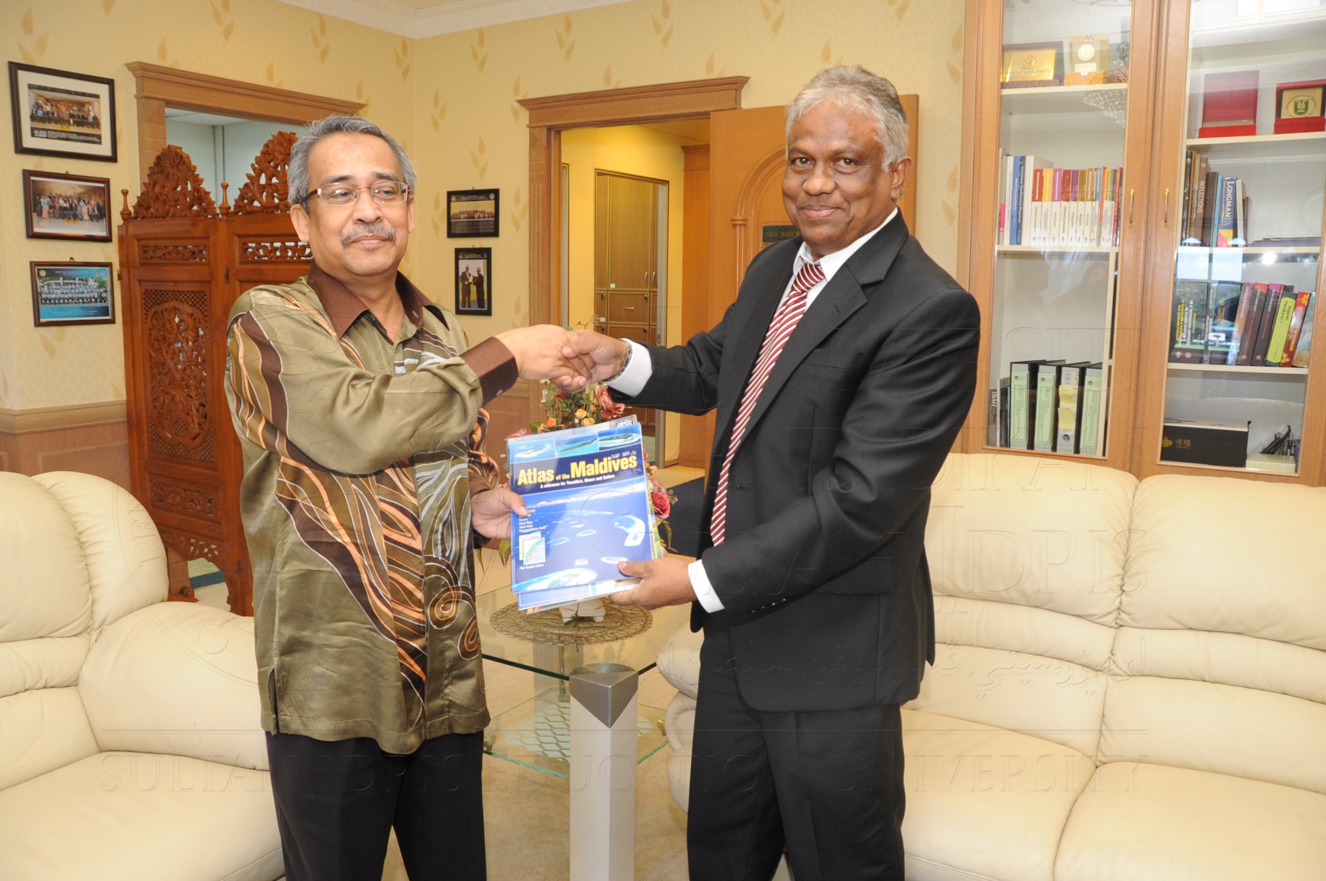 PRO16 7 Maldives HAS 8245